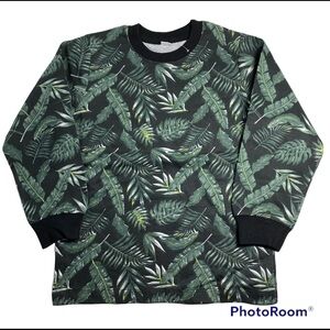 NWOT Tropical Leafs Print Long Sleeve Tee Size 5